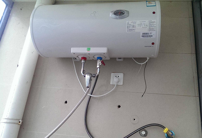 電熱水器與燃氣熱水器的利弊.jpg